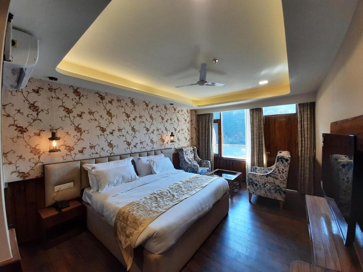 Royal Castle Hotel กาซอล ภายนอก รูปภาพ