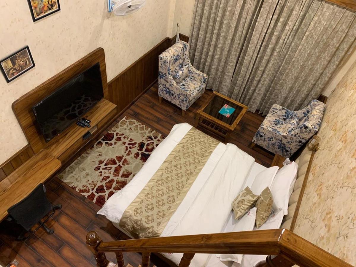 Royal Castle Hotel กาซอล ภายนอก รูปภาพ