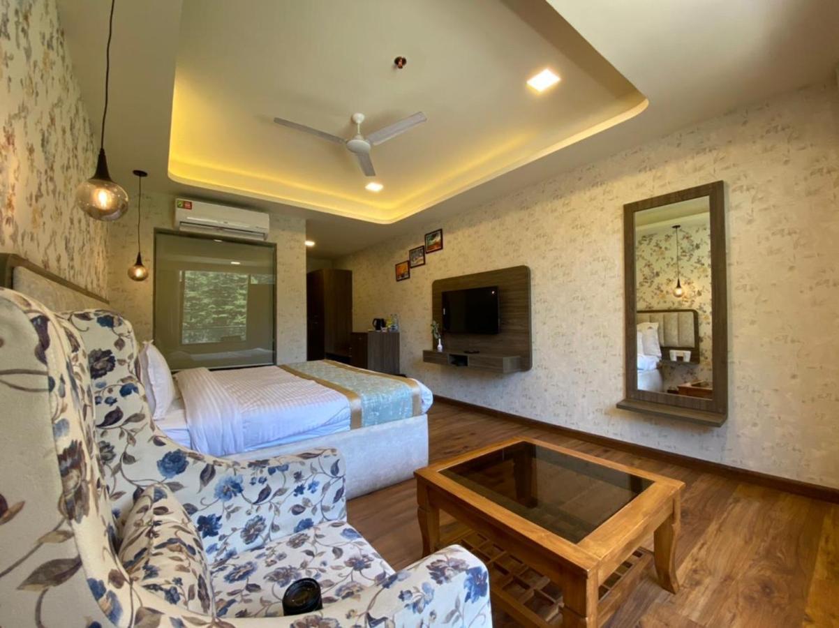 Royal Castle Hotel กาซอล ภายนอก รูปภาพ